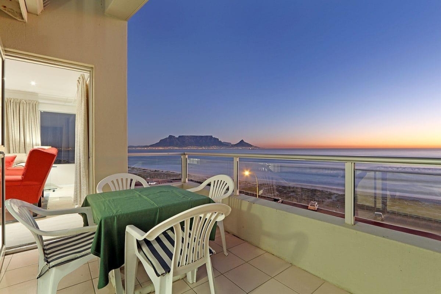 To Let 3 Bedroom Property for Rent in Waves Edge Western Cape